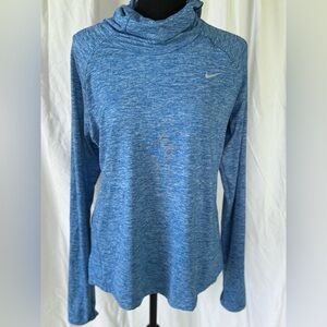 Nike women’s running top